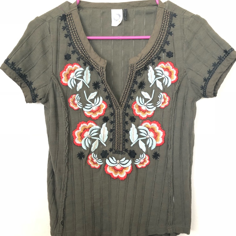 Anthropologie embroidered blouse -worn once